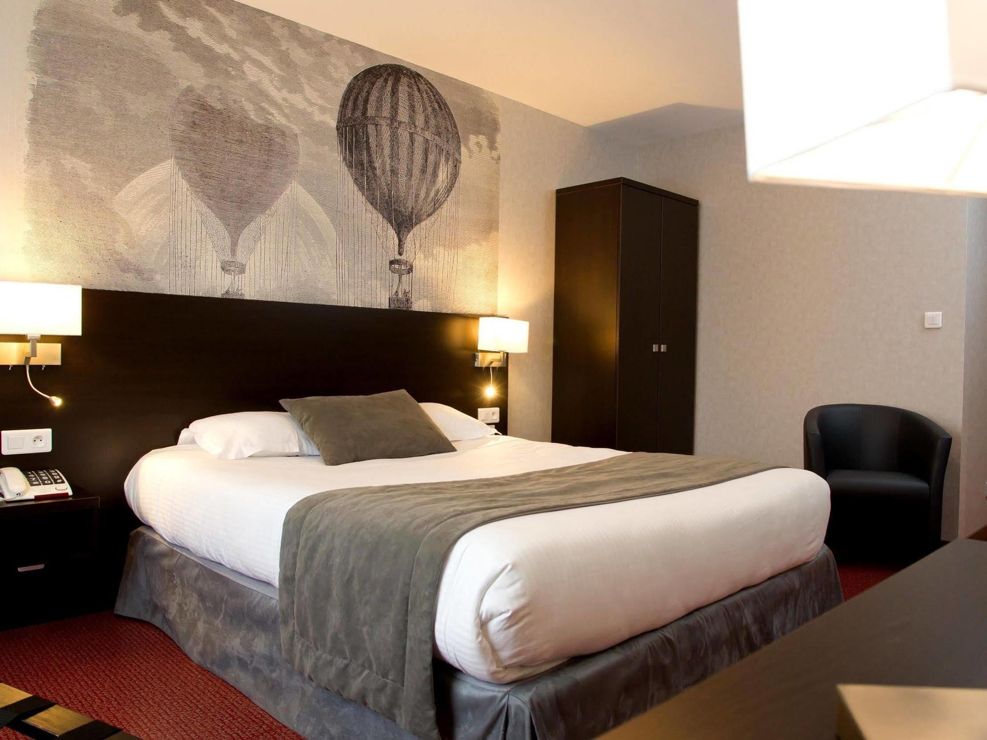 Logis Hotel - La Chambre D'Amiens Exterior foto